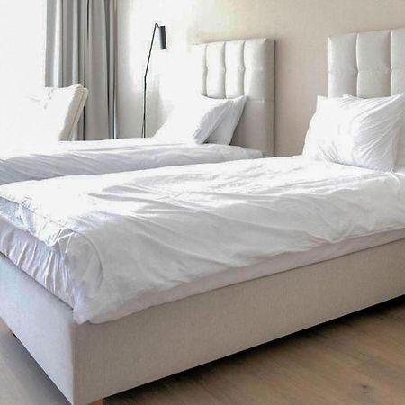 1 Bedroom Awesome Apartment In Binowo Extérieur photo